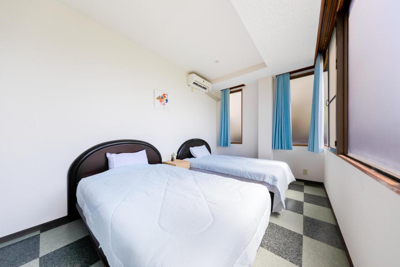 Yolee Guest House อิซุมิซาโนะ ภายนอก รูปภาพ